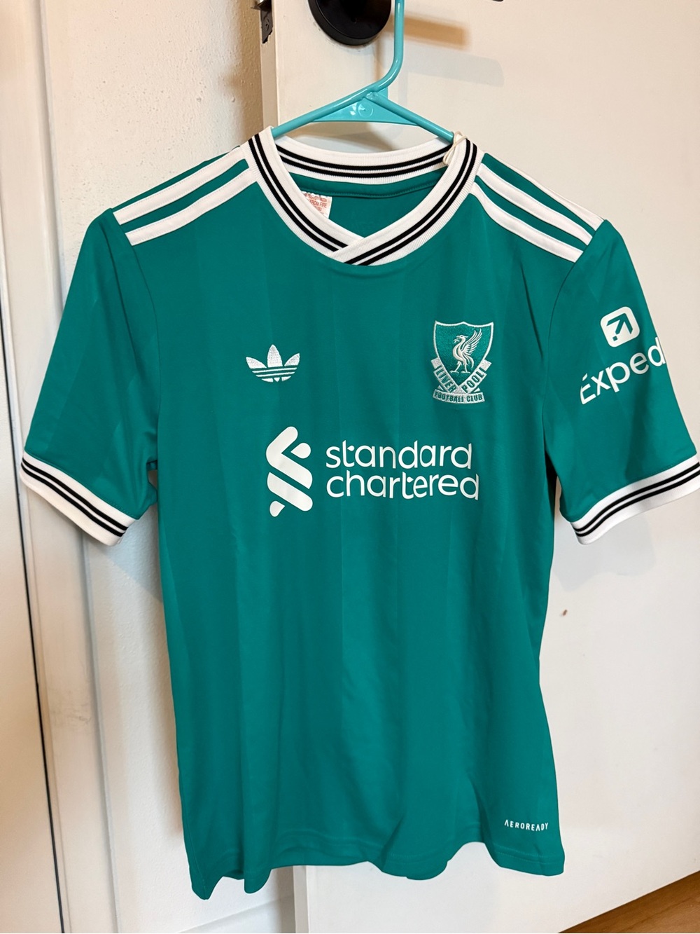 Adidas Liverpool ‘25/‘26 Youth Jersey NWT
